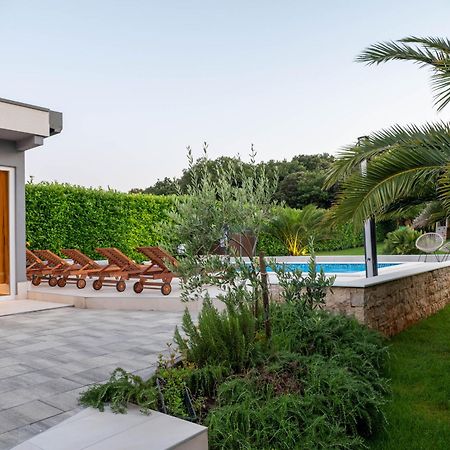 Villa Vinky Pula Exteriér fotografie