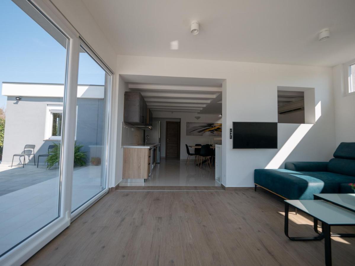 Villa Vinky Pula Exteriér fotografie